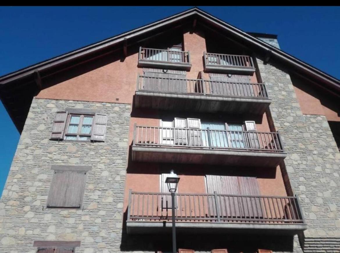 Apartamento Duplex Esterri Ideal Para Familias Эстерри-д'Анеу Экстерьер фото